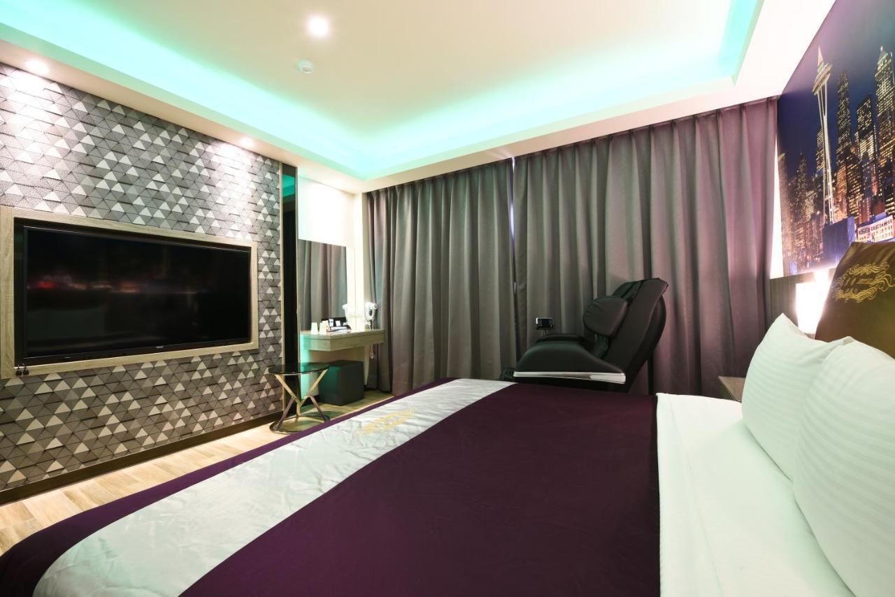 Zc Motel Taoyuan Exteriör bild