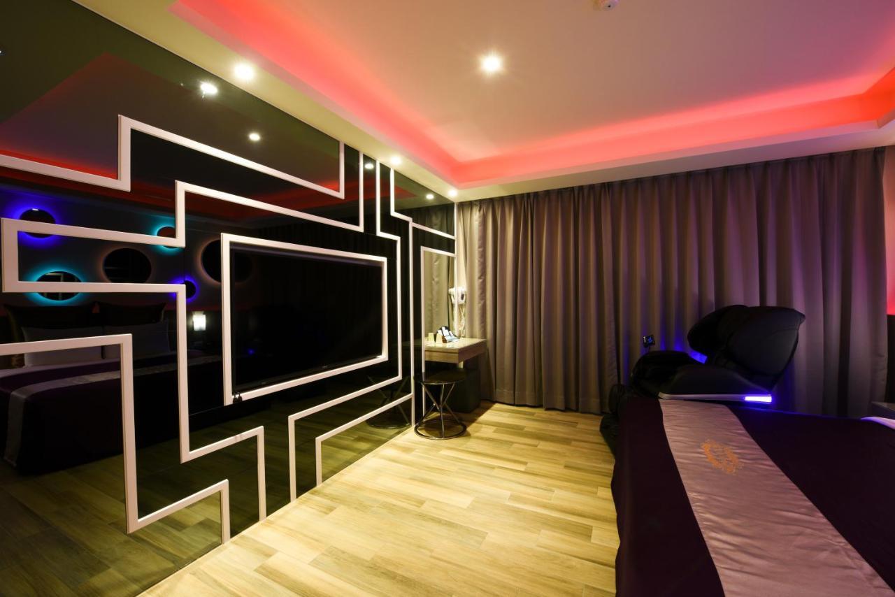 Zc Motel Taoyuan Exteriör bild